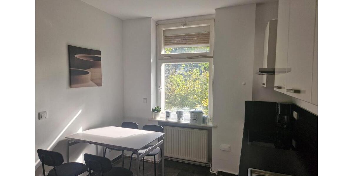 Erdgeschoßwohnung Berlin Steglitz-Zehlendorf - 4 Zimmer, 104 m&sup2;, 2.000&euro; | Angebot:26029801