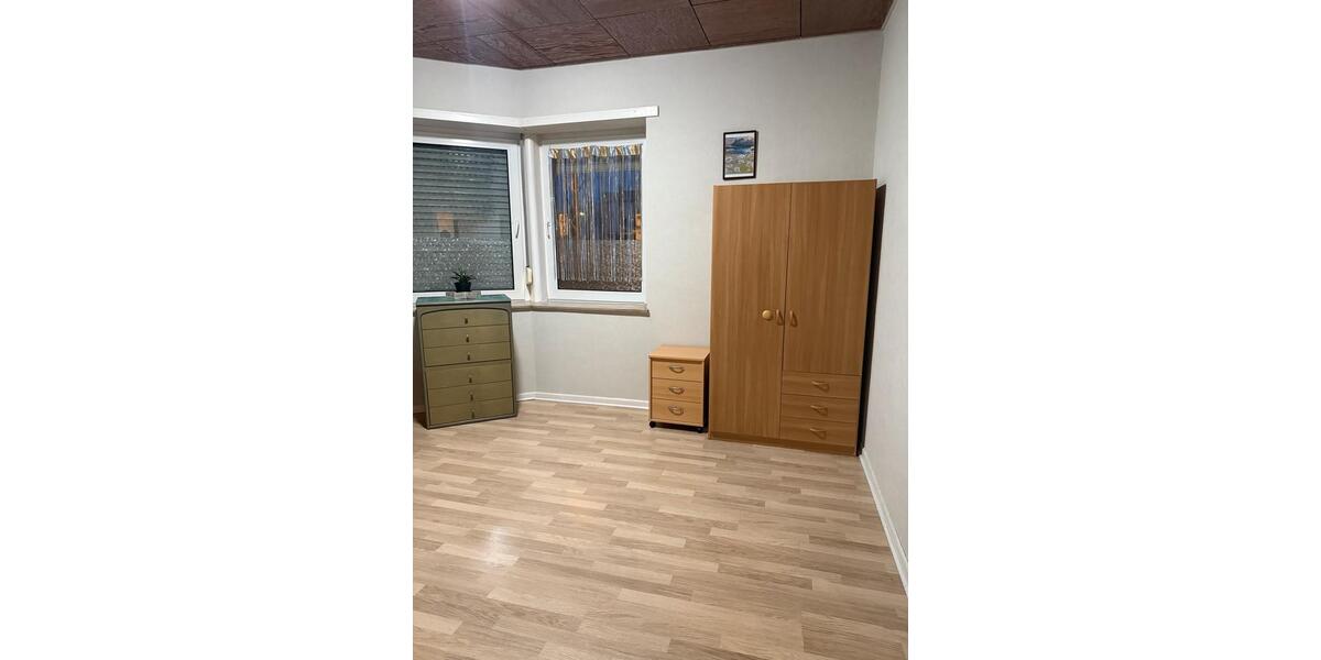 Wohnen auf Zeit Erkelenz - 3 Zimmer, 70 m&sup2;, 370&euro; | Angebot:26628628