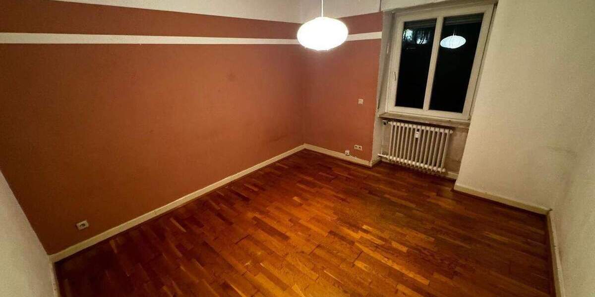 Etagenwohnung Trier Trier-Nord - 4 Zimmer, 100 m&sup2;, 1.100&euro; | Angebot:24725119