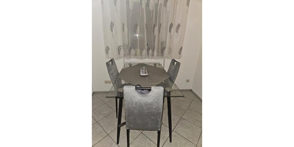 kleine 2-Zimmer-Wohnung mit Garten an Hundebesitzer zu vermieten 2 zimmer