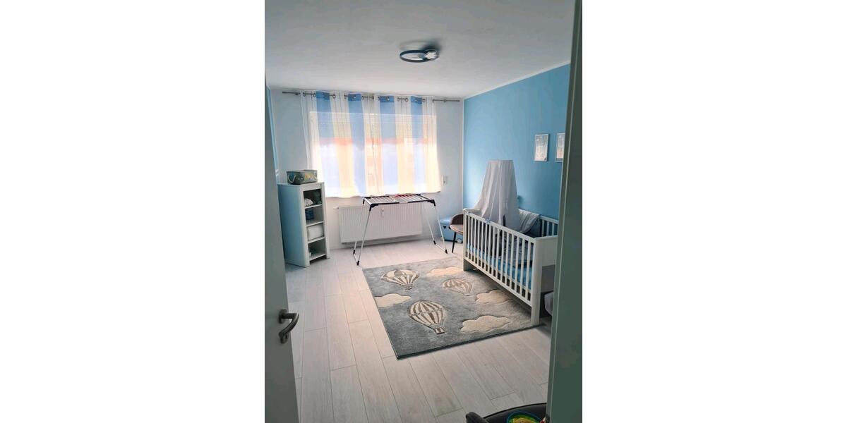 Erdgeschoßwohnung Schweinfurt Haardt - 4 Zimmer, 101 m&sup2;, 950&euro; | Angebot:25168404