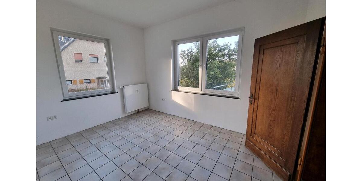 Erdgeschoßwohnung Bad Essen - 4 Zimmer, 130 m&sup2;, 900&euro; | Angebot:24564531