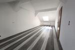 Dachgeschoßwohnung Zwickau - 3 Zimmer, 75 m&sup2;, 500&euro; | Angebot:26705459
