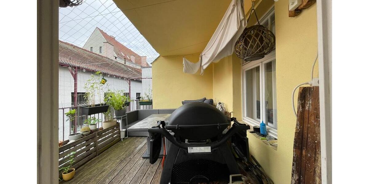 Maisonettenwohnung Augsburg - 5 Zimmer, 145 m&sup2;, 2.090&euro; | Angebot:24327460