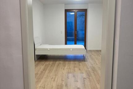 Wohnung Karlsruhe Südstadt - 1 Zimmer, 21 m&sup2;, 750&euro; | Angebot:24842590