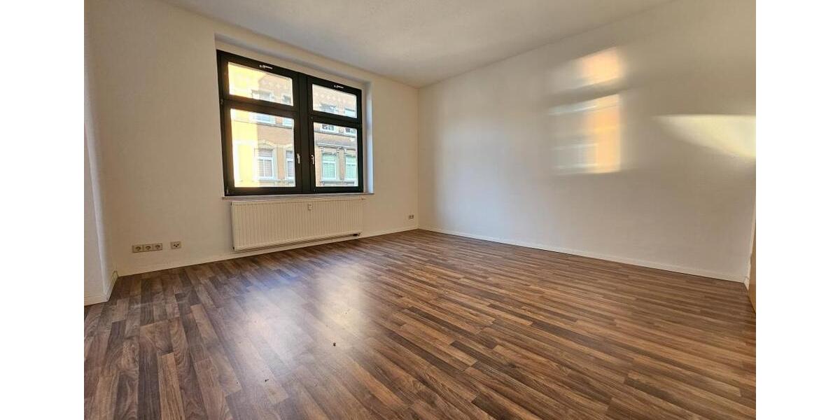 Etagenwohnung Hainichen - 2 Zimmer, 50 m&sup2;, 273&euro; | Angebot:25963485