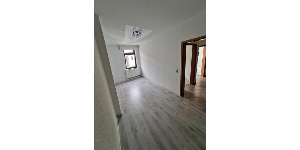 Etagenwohnung Großolbersdorf - 3 Zimmer, 68 m&sup2;, 580&euro; | Angebot:25523440