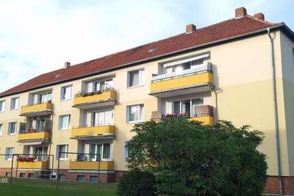 Wohnung Helmstedt - 3 Zimmer, 64 m&sup2;, 483&euro; | Angebot:23061845