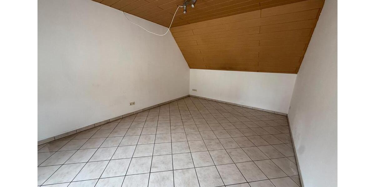 Etagenwohnung Nierstein - 2 Zimmer, 70 m&sup2;, 854&euro; | Angebot:26647785