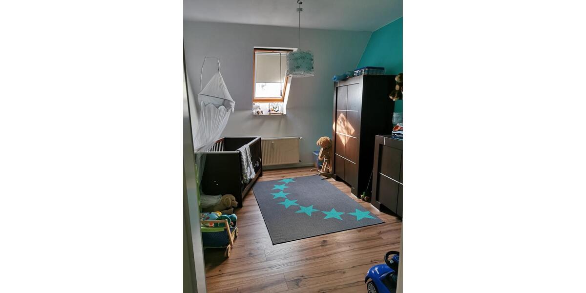 Etagenwohnung Sachsenhagen - 4.5 Zimmer, 125 m&sup2;, 1.200&euro; | Angebot:26636495