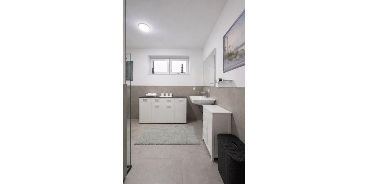 Etagenwohnung Herzogenrath - 3 Zimmer, 87 m&sup2;, 1.300&euro; | Angebot:26148109