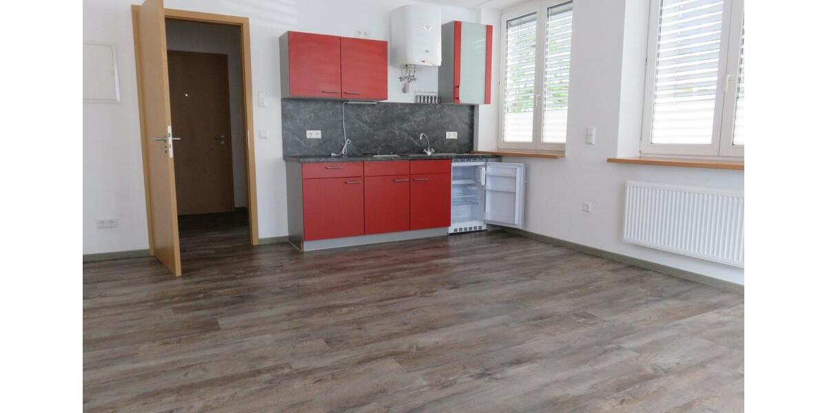 Etagenwohnung Tuttlingen - 1 Zimmer, 32 m&sup2;, 390&euro; | Angebot:25218882