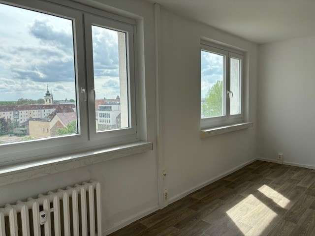 Etagenwohnung Dessau-Roßlau Roßlau - 5 Zimmer, 73 m&sup2;, 540&euro; | Angebot:26963921