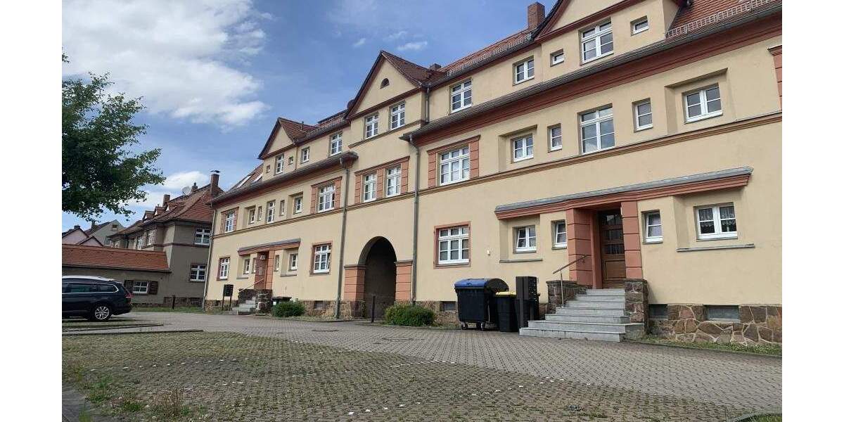 Etagenwohnung Nossen - 2 Zimmer, 39 m&sup2;, 270&euro; | Angebot:25709079