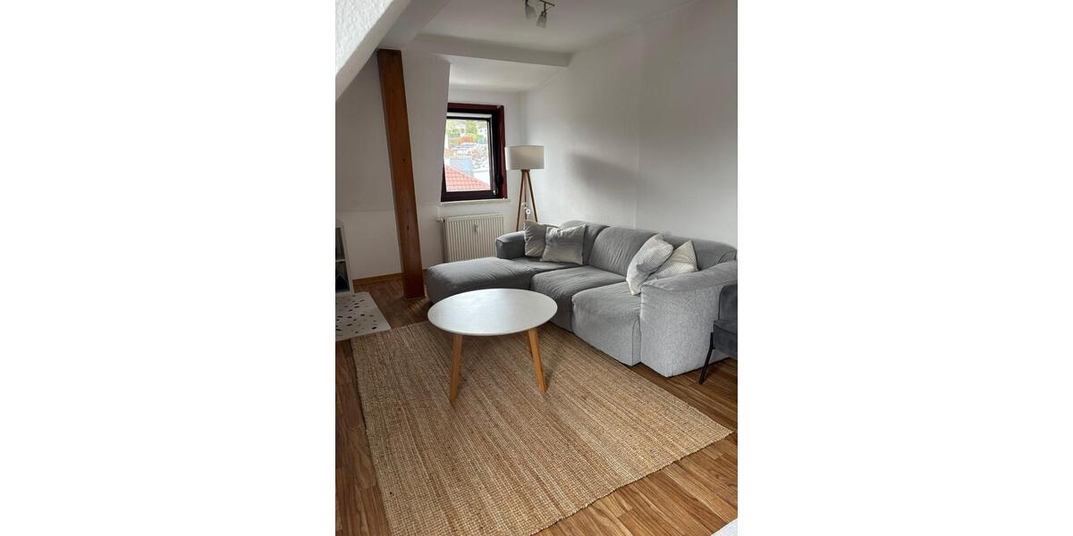 Dachgeschoßwohnung Schwalmstadt - 3 Zimmer, 55 m&sup2;, 440&euro; | Angebot:24572792