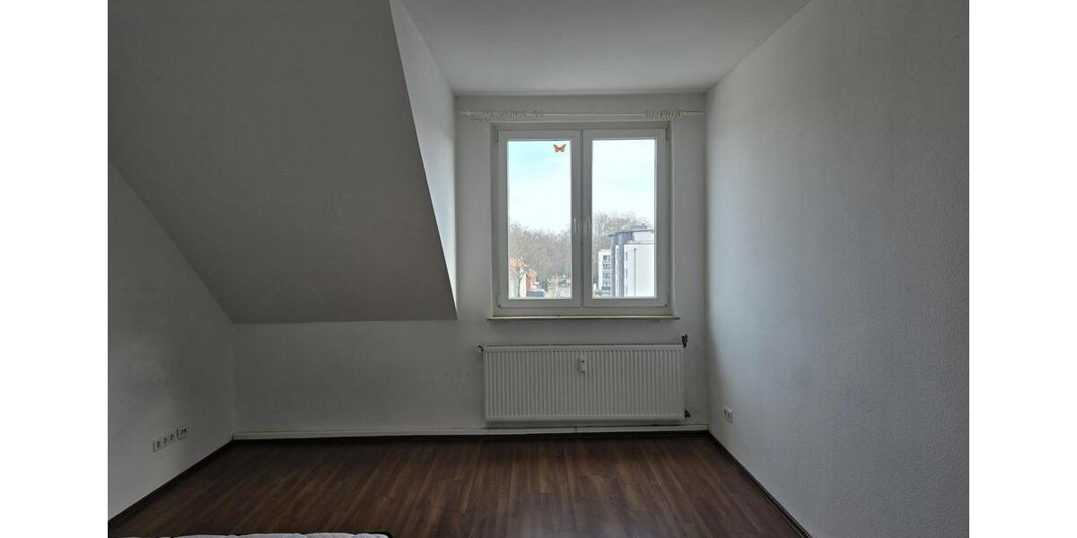 Dachgeschoßwohnung Herne Wanne-Bickern - 3 Zimmer, 75 m&sup2;, 680&euro; | Angebot:24741182