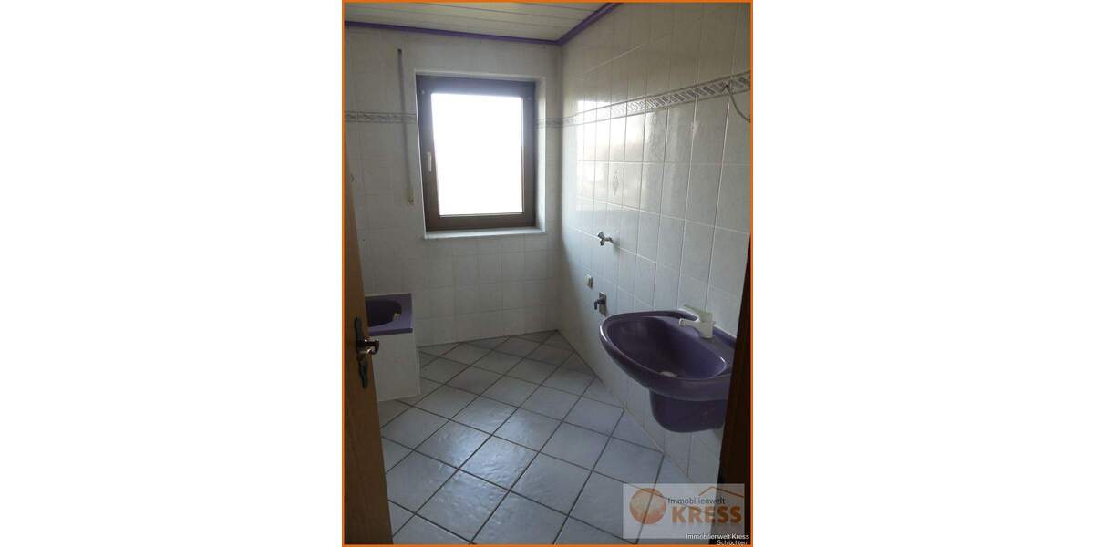 Etagenwohnung Flieden / Stork Stork - 4 Zimmer, 118 m&sup2;, 600&euro; | Angebot:26230920