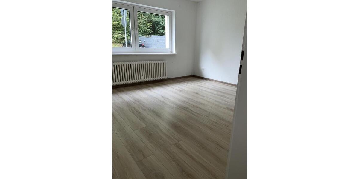 Erdgeschoßwohnung Neunkirchen - 3 Zimmer, 74 m&sup2;, 479&euro; | Angebot:26356332