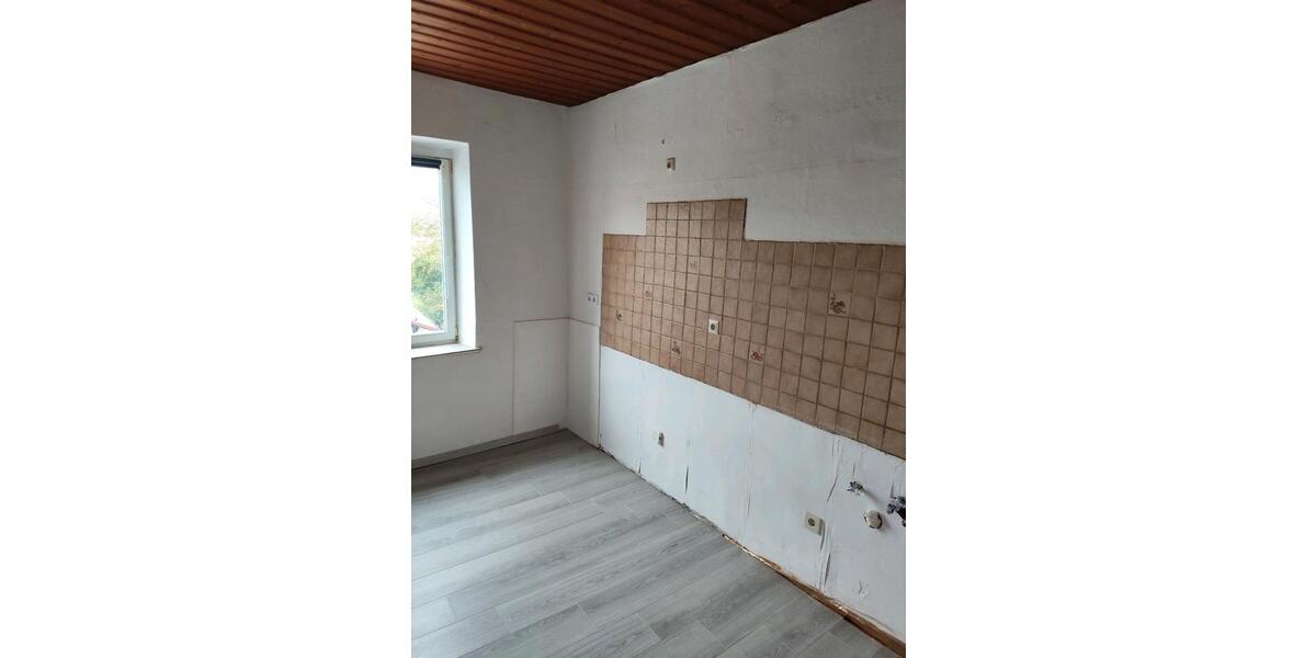 Etagenwohnung Hengersberg - 5 Zimmer, 140 m&sup2;, 550&euro; | Angebot:25918895