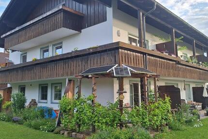 Wohnung Chieming - 2.5 Zimmer, 81 m&sup2;, 1.130&euro; | Angebot:26585568