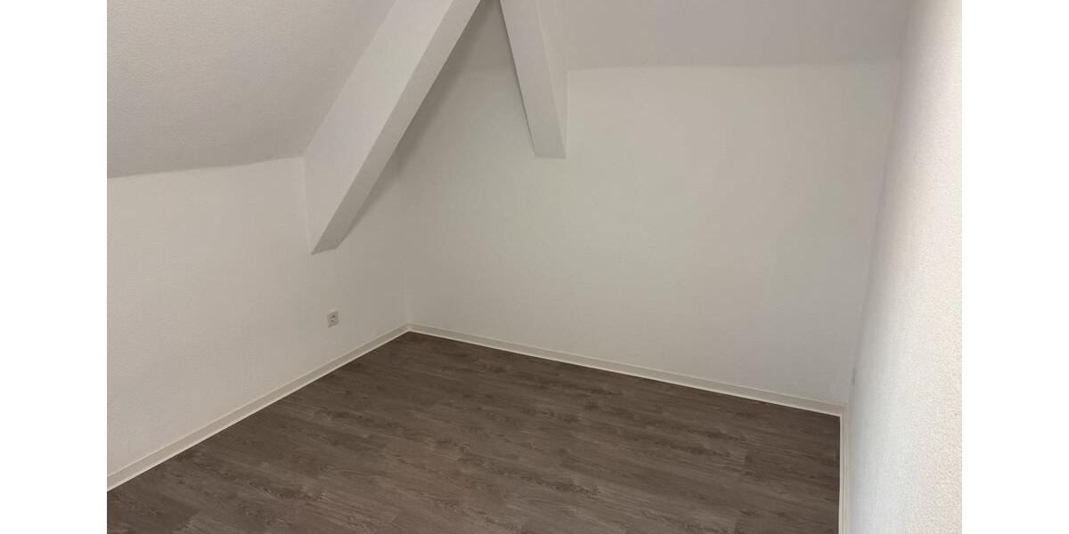 Dachgeschoßwohnung Bad Hersfeld - 2 Zimmer, 55 m&sup2;, 750&euro; | Angebot:24840573