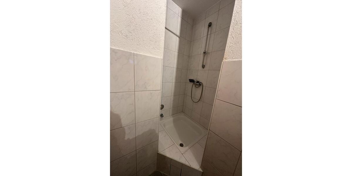 Erdgeschoßwohnung Rottenburg am Neckar - 3 Zimmer, 70 m&sup2;, 900&euro; | Angebot:25057551