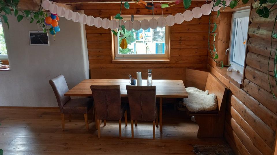 Wohnen auf Zeit Meßstetten - 4 Zimmer, 160 m&sup2;, 500&euro; | Angebot:25873304