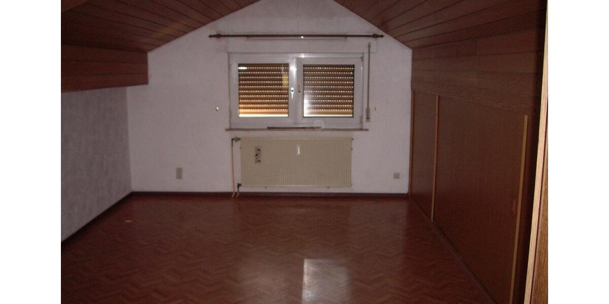 Dachgeschoßwohnung Bruchköbel - 2 Zimmer, 58 m&sup2;, 926&euro; | Angebot:26481559