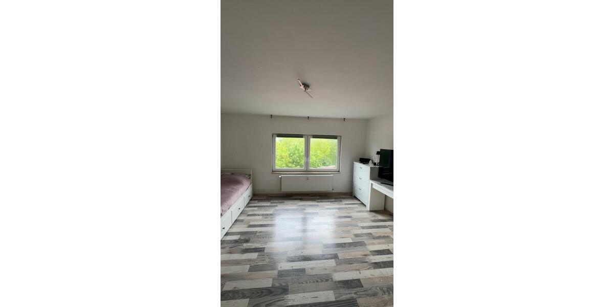 Dachgeschoßwohnung Zehdenick - 3 Zimmer, 80 m&sup2;, 950&euro; | Angebot:26645246