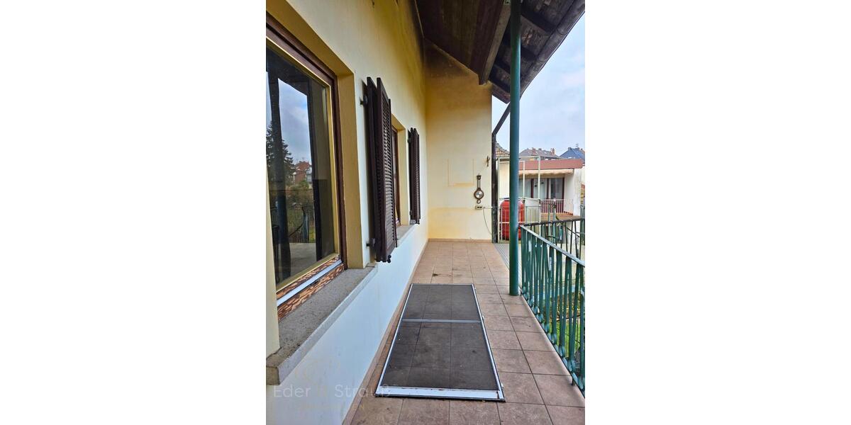 Etagenwohnung Püttlingen - 3 Zimmer, 79 m&sup2;, 700&euro; | Angebot:26040517