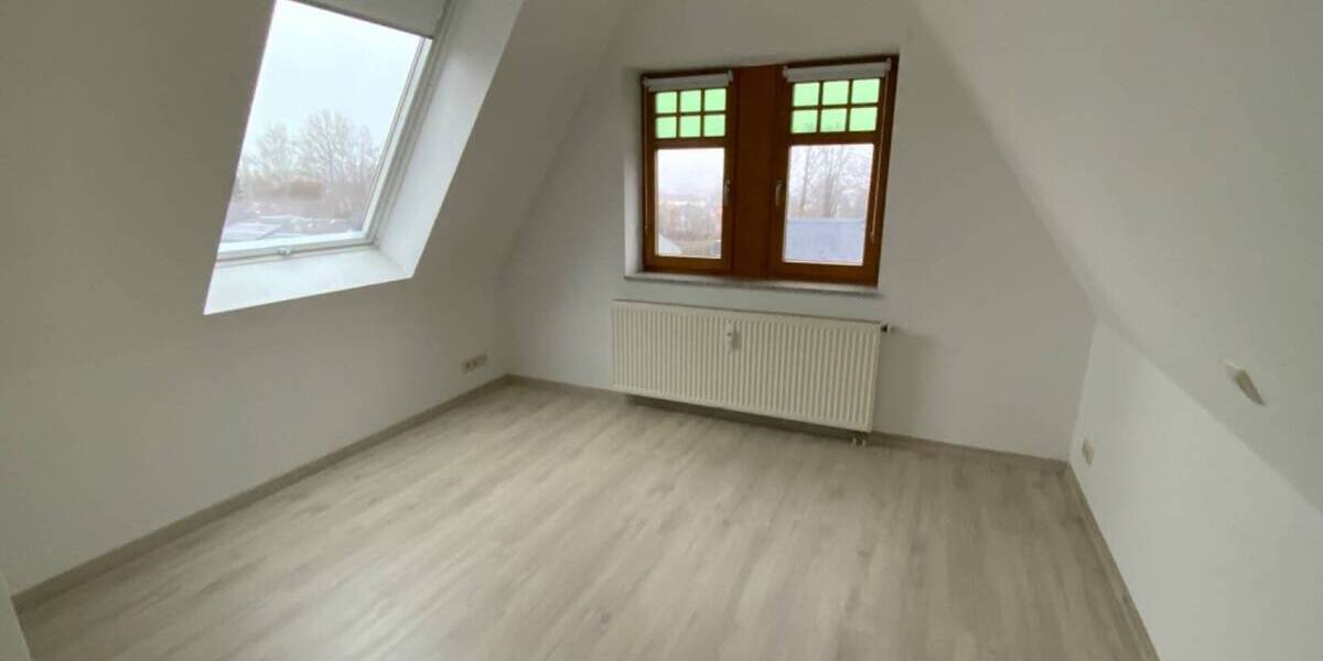 Etagenwohnung Limbach-Oberfrohna Kändler - 2 Zimmer, 62 m&sup2;, 364&euro; | Angebot:26487105