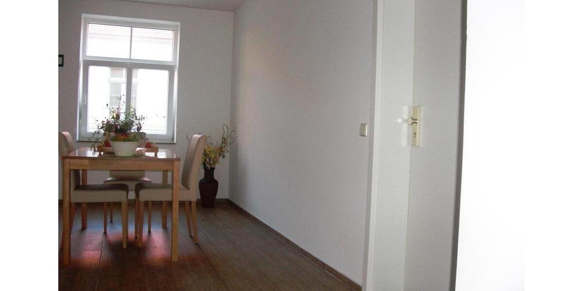 Etagenwohnung Zittau - 2 Zimmer, 36 m&sup2;, 324&euro; | Angebot:26049363