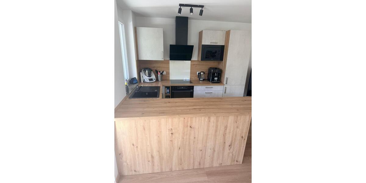 Erdgeschoßwohnung Altenstadt an der Waldnaab - 3 Zimmer, 72 m&sup2;, 990&euro; | Angebot:26350205