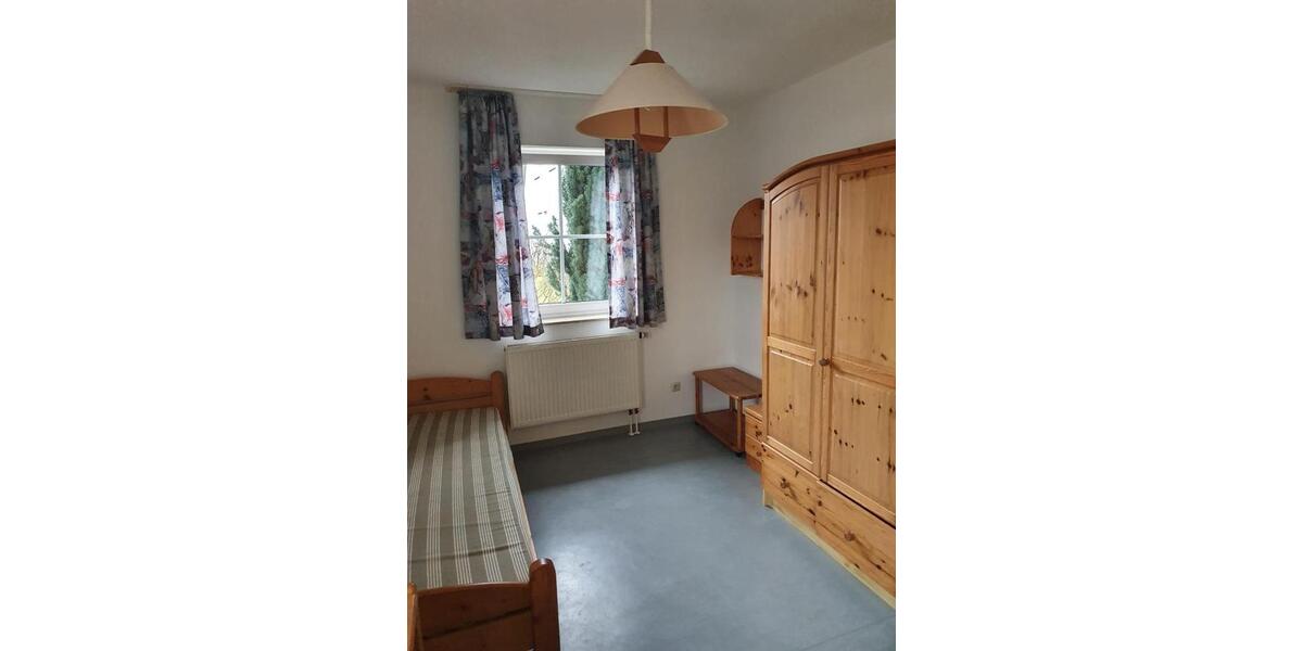 Einfamilienhaus Weidenbach - 11 Zimmer, 249 m&sup2;, 1.950&euro; | Angebot:25805347