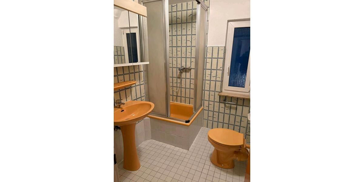 Dachgeschoßwohnung Eltville am Rhein Hattenheim - 2 Zimmer, 51 m&sup2;, 560&euro; | Angebot:25107022