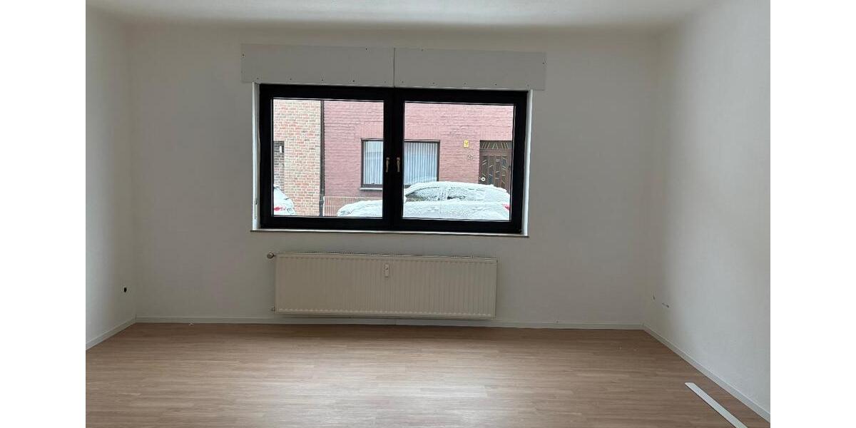 Erdgeschoßwohnung Alsdorf - 2 Zimmer, 90 m&sup2;, 800&euro; | Angebot:24490241