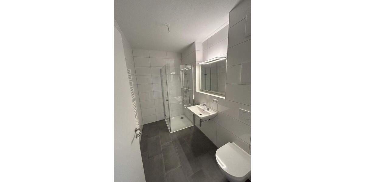 Etagenwohnung Stuttgart Nord - 3 Zimmer, 90 m&sup2;, 1.562&euro; | Angebot:23985902