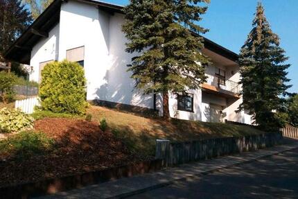 Haus Hermeskeil - 5 Zimmer, 200 m&sup2;, 1.450&euro; | Angebot:26400257