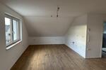 Dachgeschoßwohnung Schwebheim - 3 Zimmer, 78 m&sup2;, 850&euro; | Angebot:26039159
