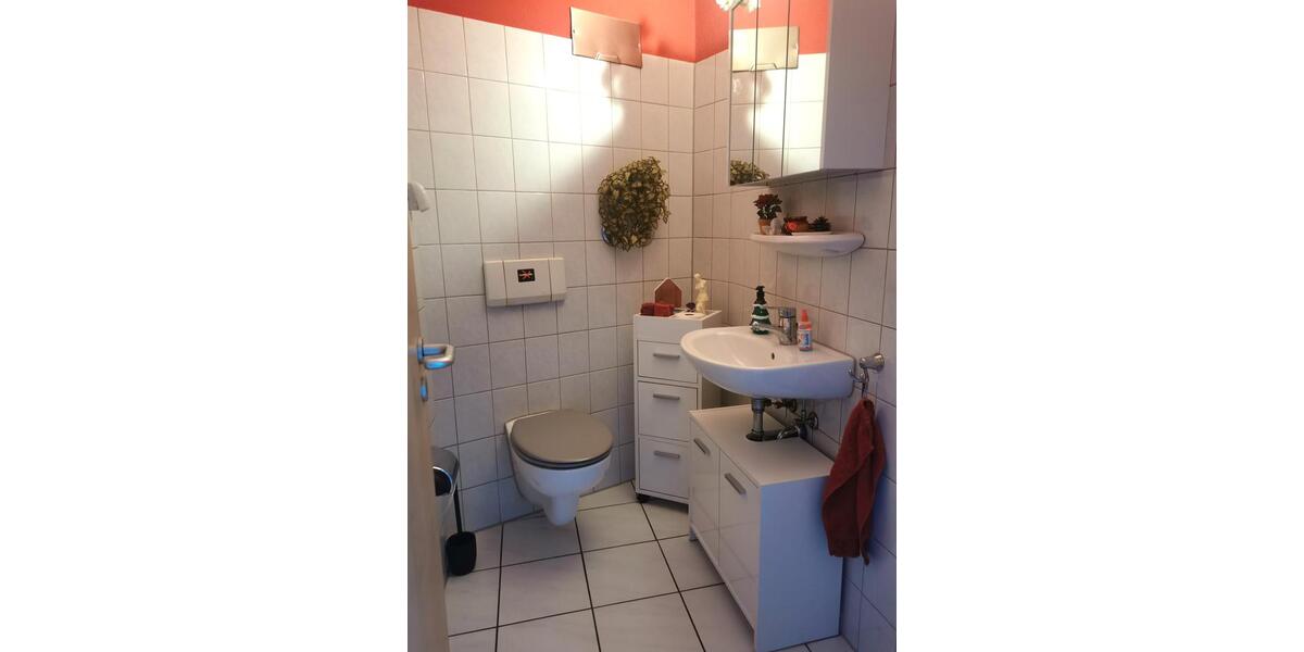 Etagenwohnung Ahlen - 3 Zimmer, 102 m&sup2;, 860&euro; | Angebot:25444604