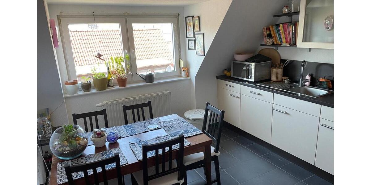 Dachgeschoßwohnung Kreuztal - 3 Zimmer, 65 m&sup2;, 850&euro; | Angebot:25355976