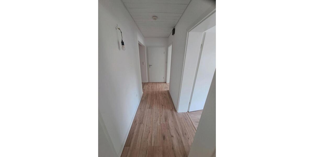 Erdgeschoßwohnung Siegen Eiserfeld - 2 Zimmer, 65 m&sup2;, 860&euro; | Angebot:19487032