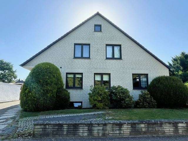 Etagenwohnung Stadthagen - 4 Zimmer, 93 m&sup2;, 830&euro; | Angebot:26956263