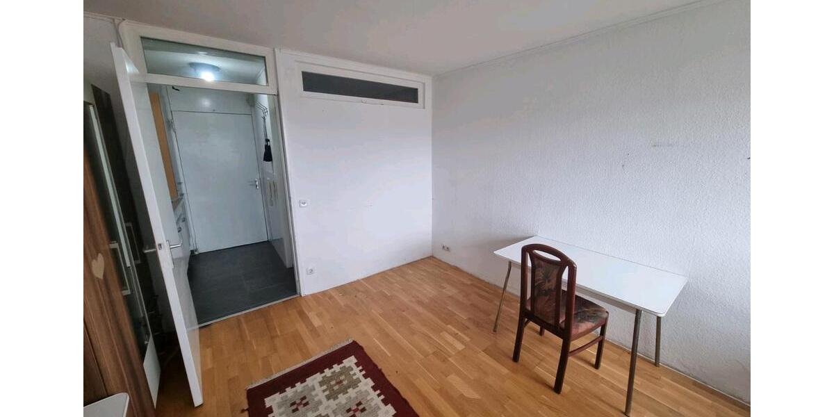 Etagenwohnung Sindelfingen Eichholz - 1 Zimmer, 25 m&sup2;, 750&euro; | Angebot:24840712
