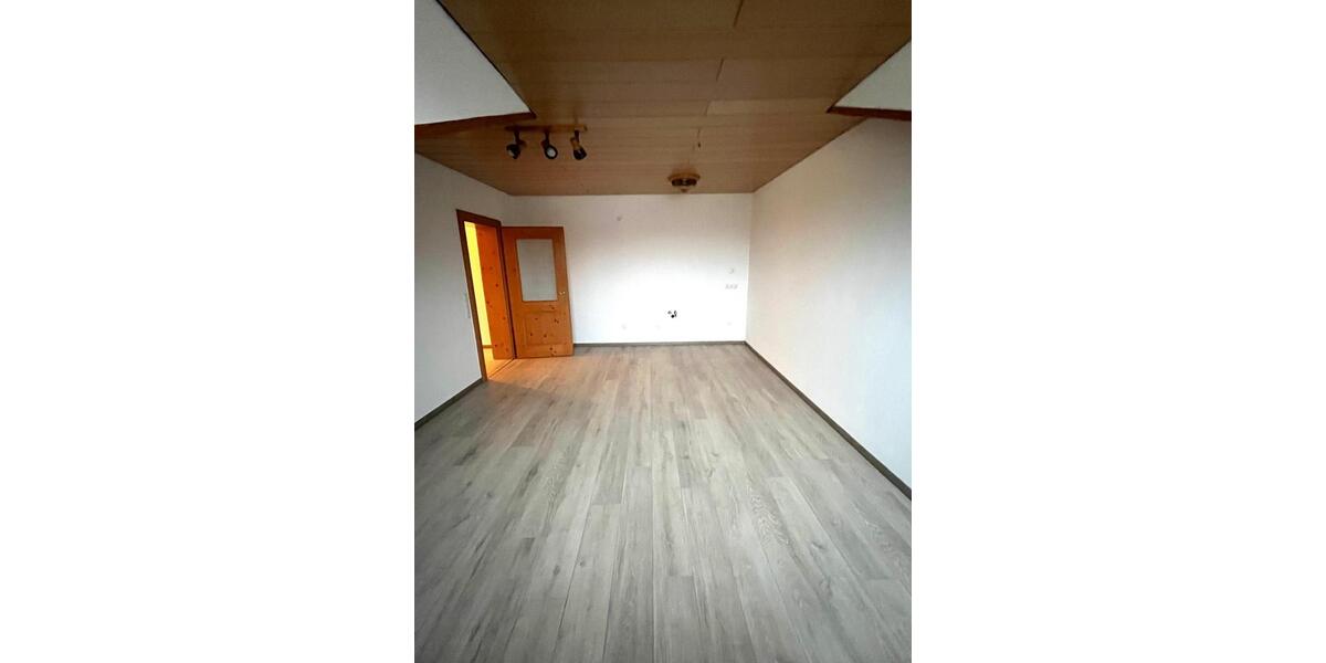 Dachgeschoßwohnung Frauenau - 1 Zimmer, 485&euro; | Angebot:22036453