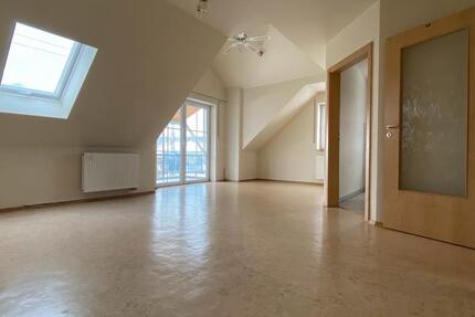 Schöne 3 Zimmer Wohnung mit Balkon in Wenzenbach 3 zimmer