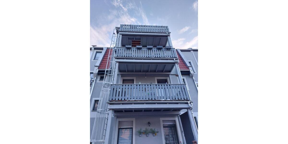 Etagenwohnung Gotha - 4 Zimmer, 100 m&sup2;, 720&euro; | Angebot:25205339