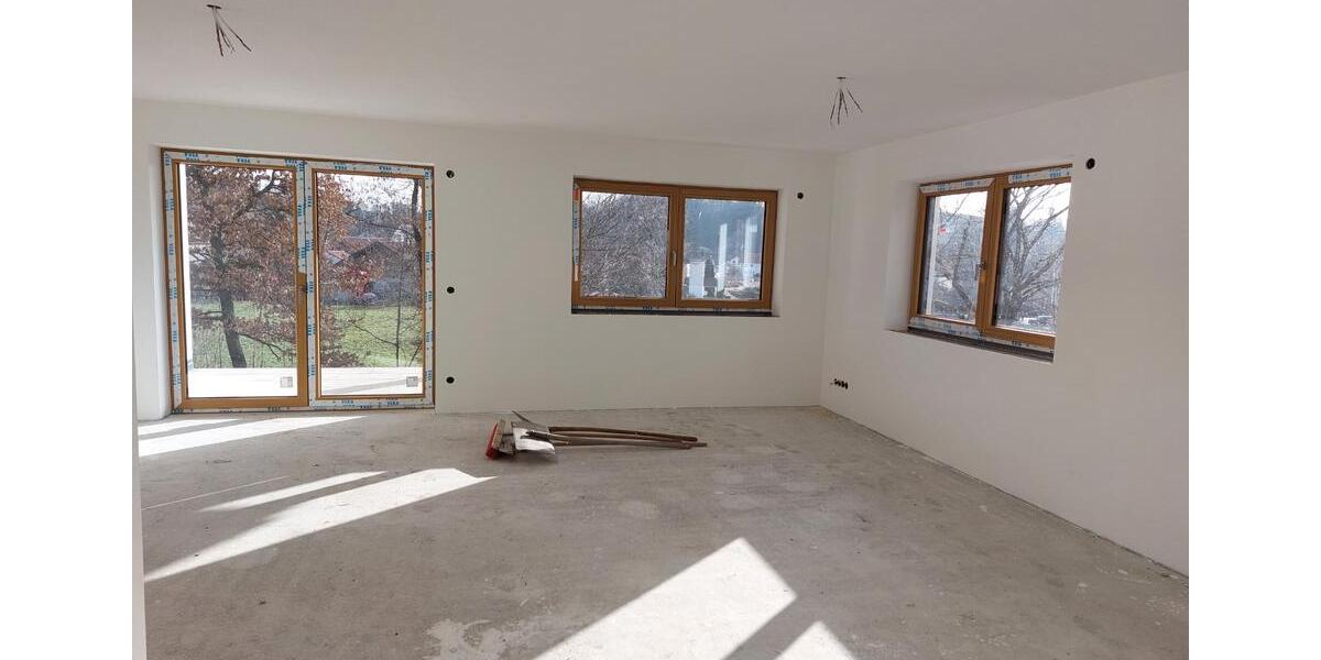 Erdgeschoßwohnung Huglfing - 6 Zimmer, 138 m&sup2;, 2.000&euro; | Angebot:25420739