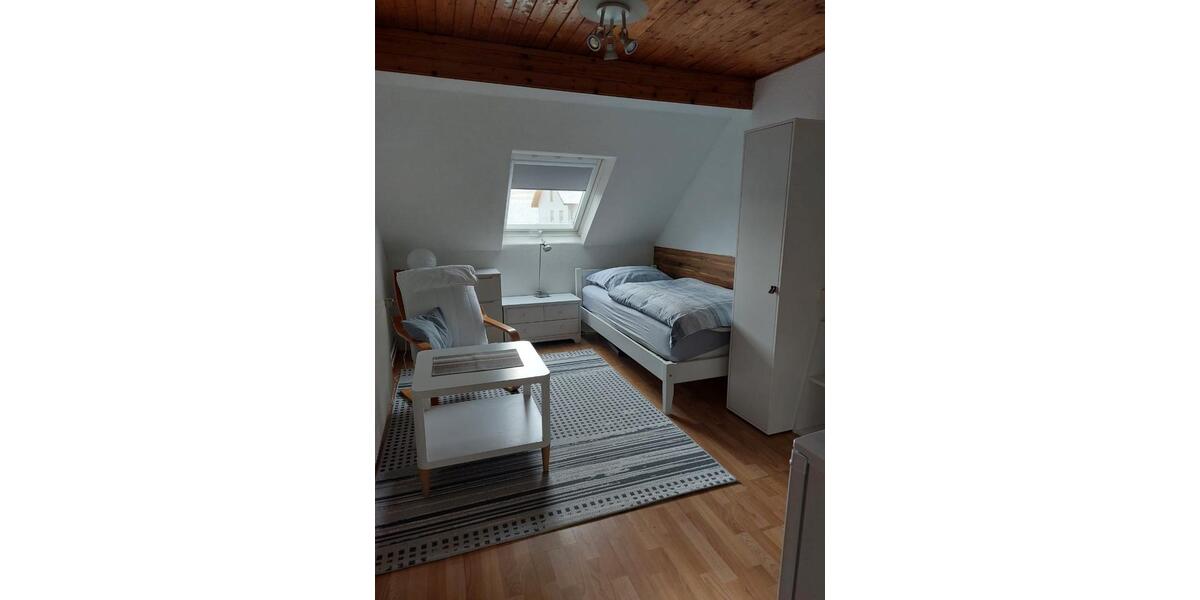 Wohnen auf Zeit Rickenbach - 2 Zimmer, 14 m&sup2;, 380&euro; | Angebot:26218665
