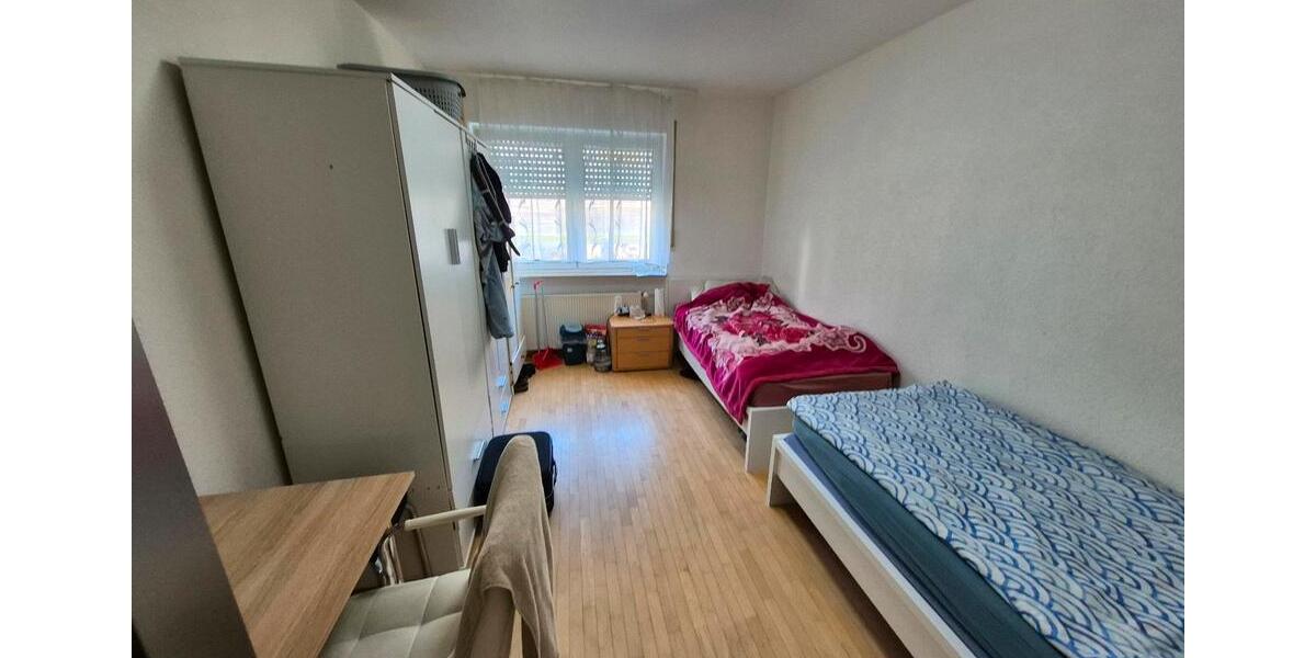 Wohnen auf Zeit Bretten - 3 Zimmer, 16 m&sup2;, 400&euro; | Angebot:25308806